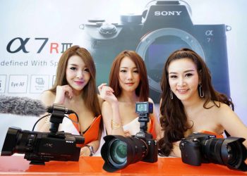 โซนี่ ปล่อยหมัดเด็ดส่งท้ายปีในงาน Photo Fair 2017