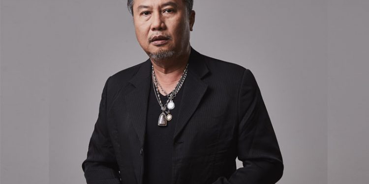 ที่มาที่ไปของศิลปินหลายๆคน และความเป็นมาและกำลังจะเป็นไปของค่าย UP^G กับพี่ชายใจดีผู้นี้ “แสนคม สมคิด”