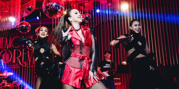 MEMORIES ARE FOREVER ให้เพลงผูกใจ คิดถึงกันตลอด ซีรีย์ที่ 2 ‘LUXURIOUS’