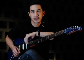 บอม ณัฐธีร์