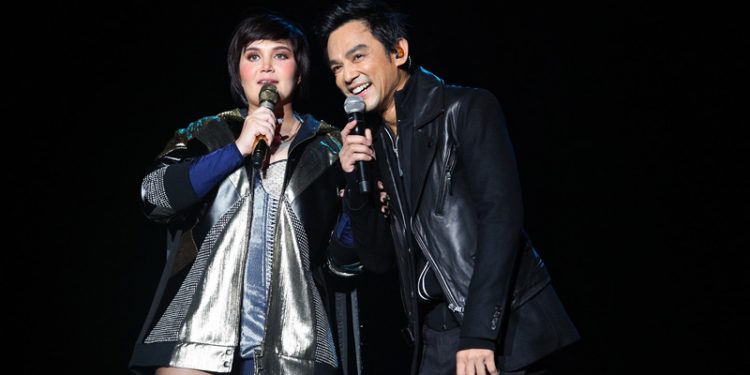 “20 ปี มอส-ทาทา คอนเสิร์ต” มันส์ ซึ้ง ทะลุโลก