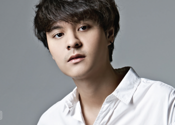 Behind The Scene : The Guitar Mag no.528 The TOYS