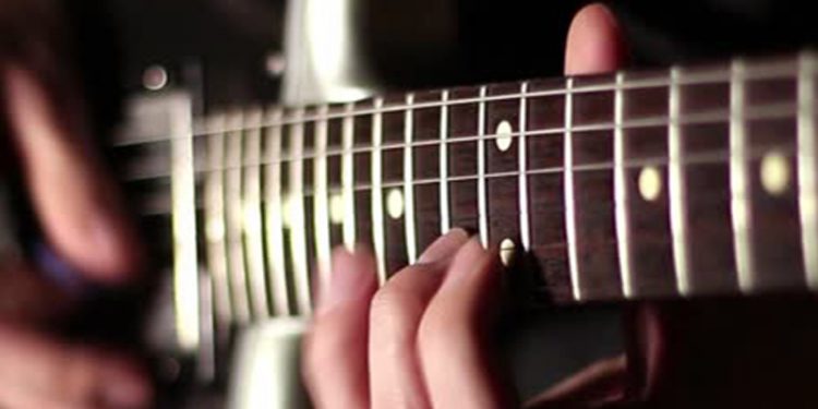 20 เพลงไทย ที่มีไลน์กีตาร์สุดเท่