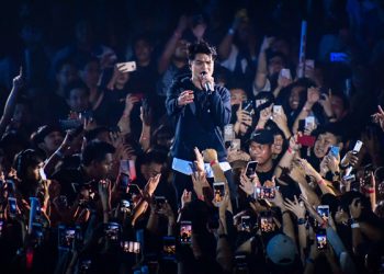 ZEAL (วง ซีล) เหวี่ยงความมัน!!