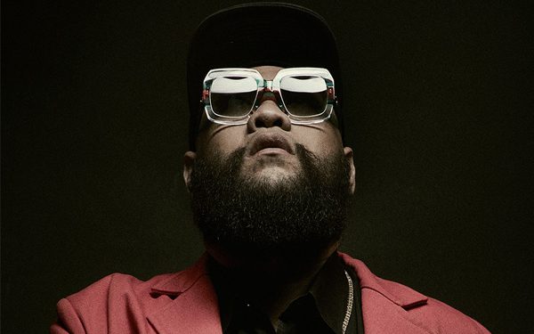 “กอล์ฟ – ฟักกลิ้ง ฮีโร่” เปิดตัวในฐานะศิลปินเดี่ยวกับ What The Duck