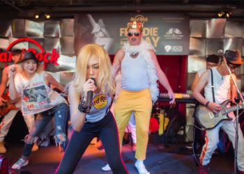 ฮาร์ดร็อคฉลอง 72 ปี เฟรดดี้ เมอคิวรี่ โชว์ทริบิวต์วงควีน เปิดตัวนักร้องนำคนใหม่ สวยแซ่บเว่อร์!!!