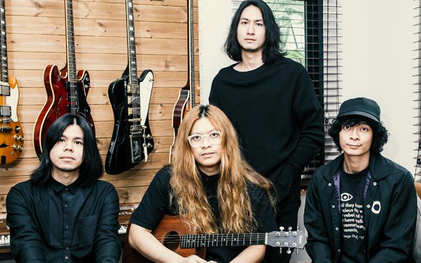 Melody Of Tears : The Yers เมื่อสีดำถูกถอดความหนักแน่นออกไป จึงเกิดการตีความแบบใหม่ขึ้นมา