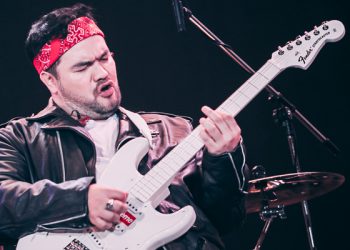 โอ๊ต ครบเครื่อง เก่งทุกเรื่อง ร้อง-ตลก-เต้น พร้อมผองเพื่อนรักล้นเวทีในโชว์เดี่ยวครั้งแรก