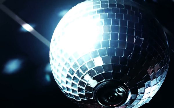 10 แทร็คดิสโก้ ที่ชาตินี้ต้องหามาฟัง