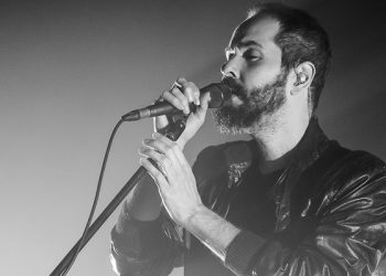 เคลิ้มไปกับแอมเบียนต์ซาวน์เนียนกริบ ละมุนไปกับเพลงดีๆ จาก Cigarettes After Sex