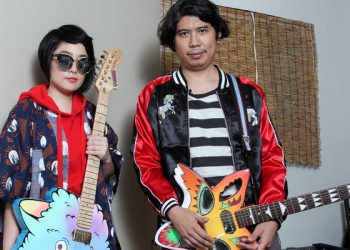เมธี-ยุรี และ Art Guitar ของเขาและเธอ
