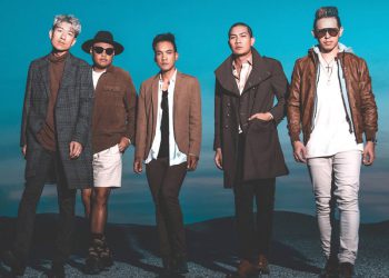 อยู่ตรงนี้เสมอ : CLASH (คอร์ดเพลง)