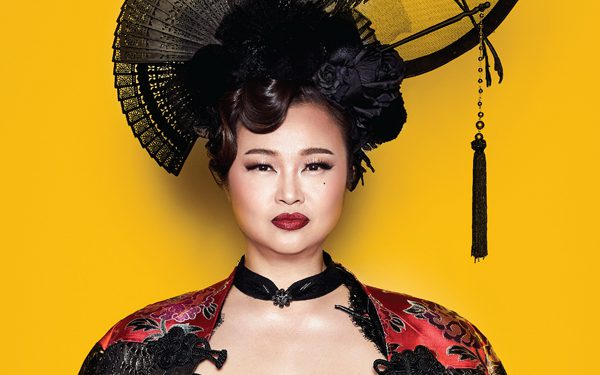 “เจนนิเฟอร์ คิ้ม” ยิ้มร่า กอดคอลูกเจ๊ “อ๊อฟ-เบน-พีท” ประชันฝีปาก