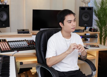 คุยกับ “เมฆ Machina” โปรดิวเซอร์ที่น่าจับตา