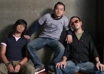 คอร์ดเพลง คิดถึงฉันไหมเวลาที่เธอ…  : Taxi