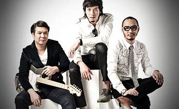 คอร์ดเพลง คุณเก็บความลับได้ไหม : Armchair