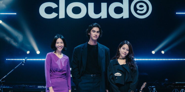 ไบร์ท วชิรวิชญ์ จัดปาร์ตี้เปิดตัวบริษัท ‘Cloud 9 Entertainment’ สุดปัง