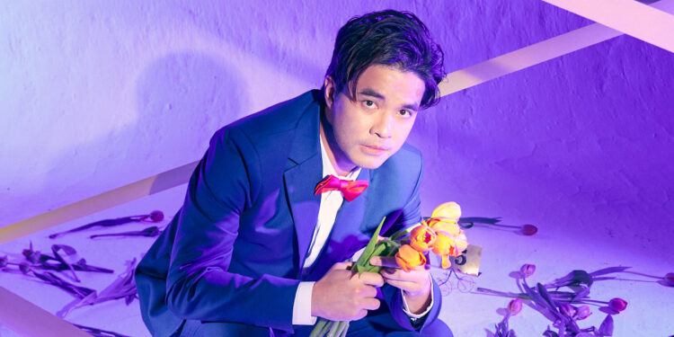 “ว่าน ธนกฤต” ส่งเพลงใหม่! ชวน “เต้ย จรินทร์พร” เปิดแฟ้ม “แล้วคดีฆาตกรรมในห้องปิดตาย ก็ถูกคลี่คลายด้วยรอยยิ้มของเธอ”