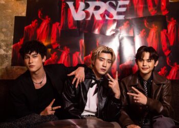 สนุก ซาบซึ้ง..V3RSE จัดแฟนมีตครบรอบ 1 ปี พร้อมประกาศชื่อด้อม “UNI” (ยูนิ)